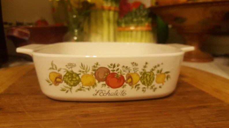 Spice of Life Corning Ware 1 Quart Casserole Dish