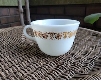 Tazza d'oro farfalla Pyrex vintage, Pyrex bianco e oro