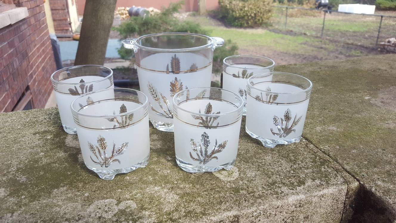 Vintage Covetro Italian Frosted Glasses set of 3 1950s chic water glasses or tumblers with Golden Wheat Stalks