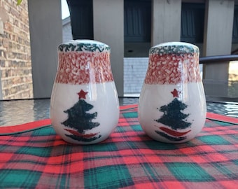 Vintage Christmas Tree Salt and Pepper Shaker Set