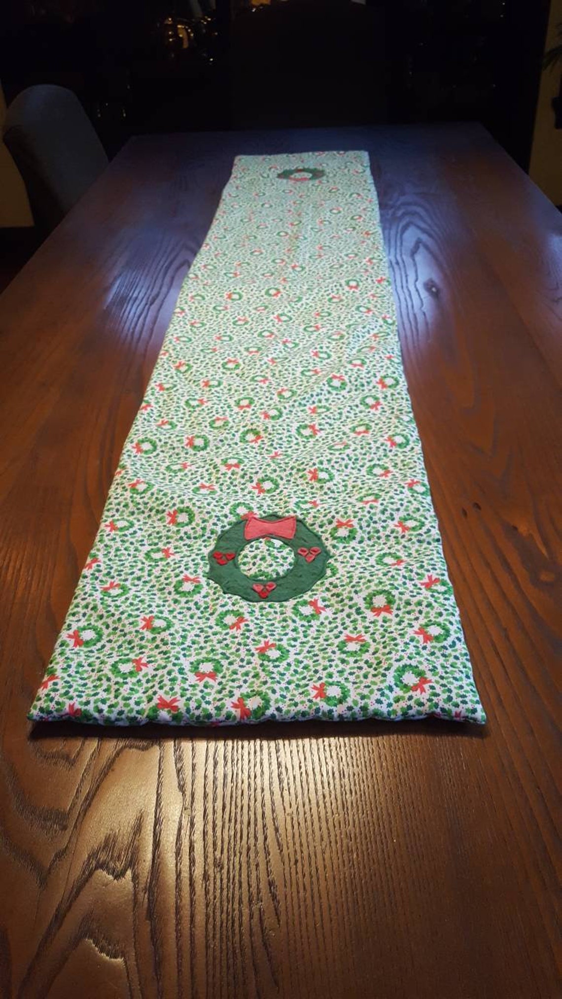 Christmas Table Runner Vintage Handmade Wreath and Holly Etsy