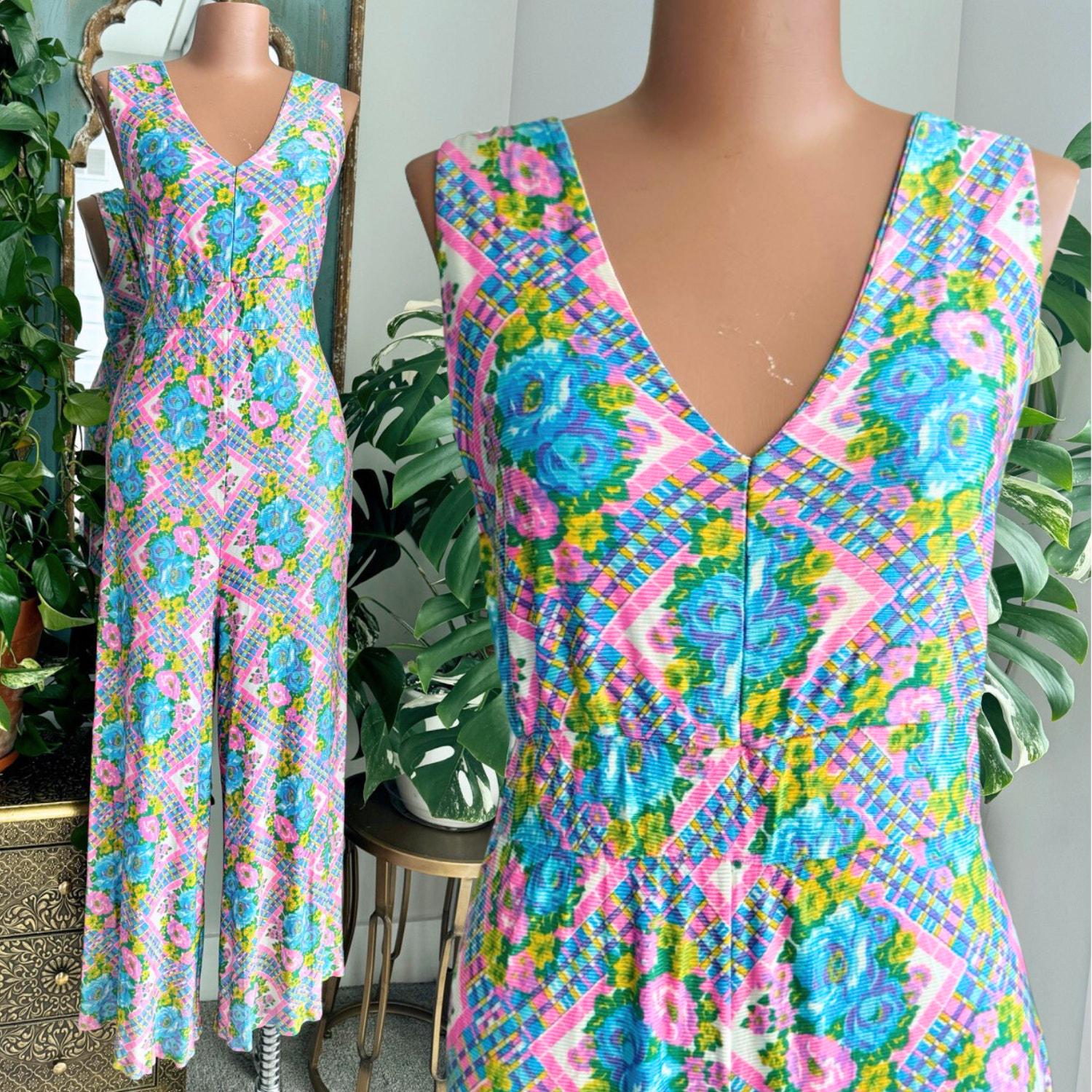 1970s Vintage Floral Checkered Jumpsuit - Size M/L