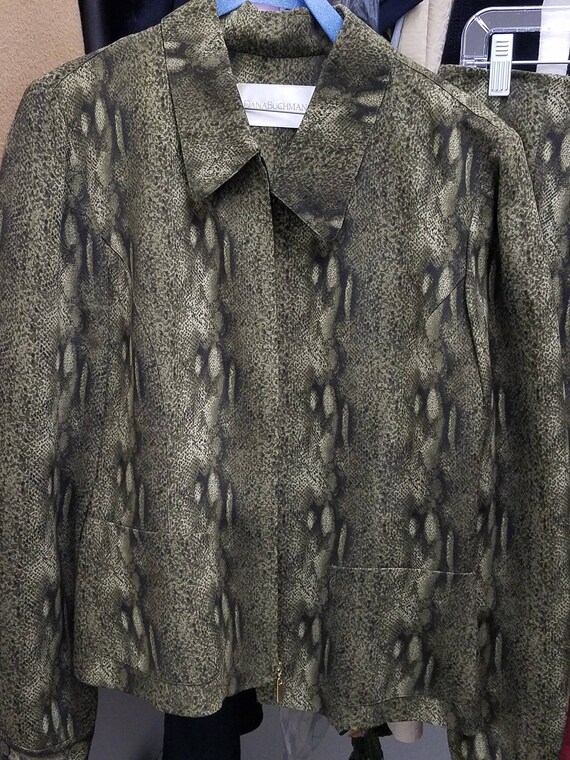 Designer Skirt Suit