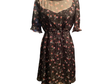 Vestido floral negro estilo cabaña romántico de los años 90 de Liz Claiborne, estilo gótico caprichoso