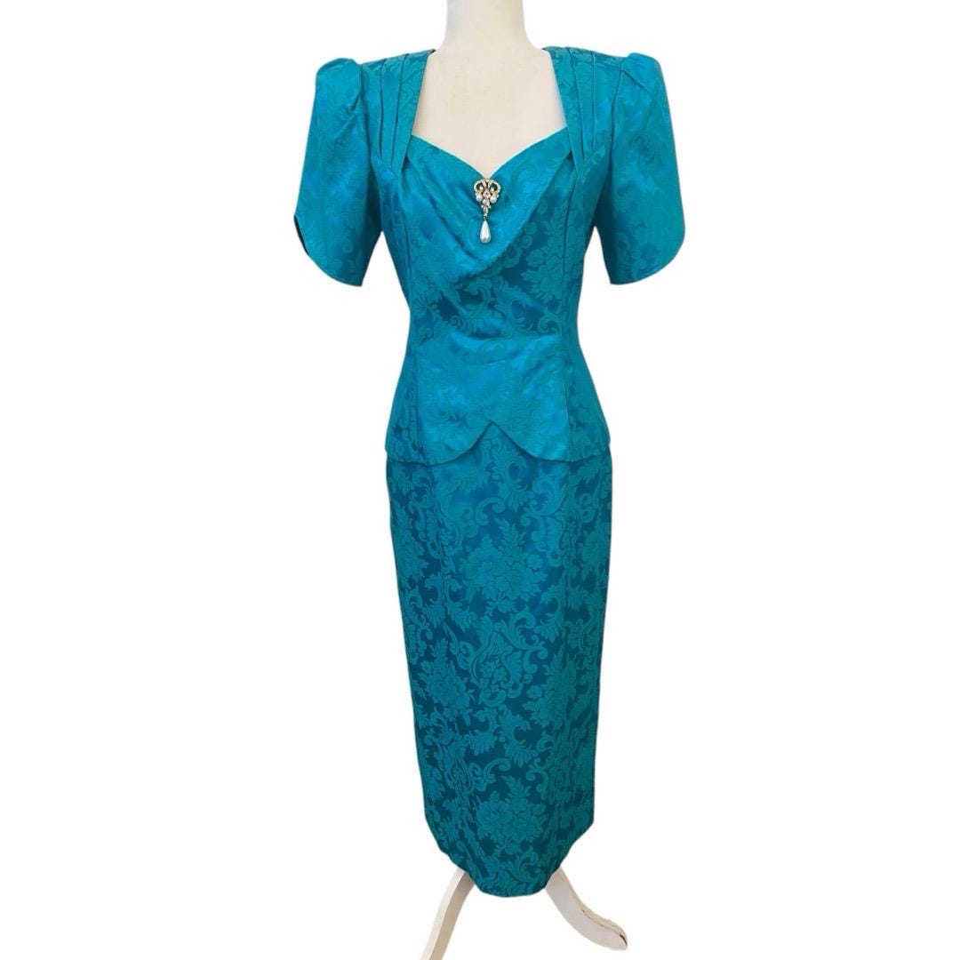 plus size wedding guest dresses nearby Plus-Size Short Wedding Guest Dress with Sheer Corset Red / 20W