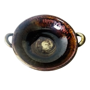 C. H. Stålhane für Designhuset, flache Schüssel oder Schale in grün und Kupfer Farbtönen mit original Aufkleber. ! 970s oder 1980er Jahren design Schwedisch.