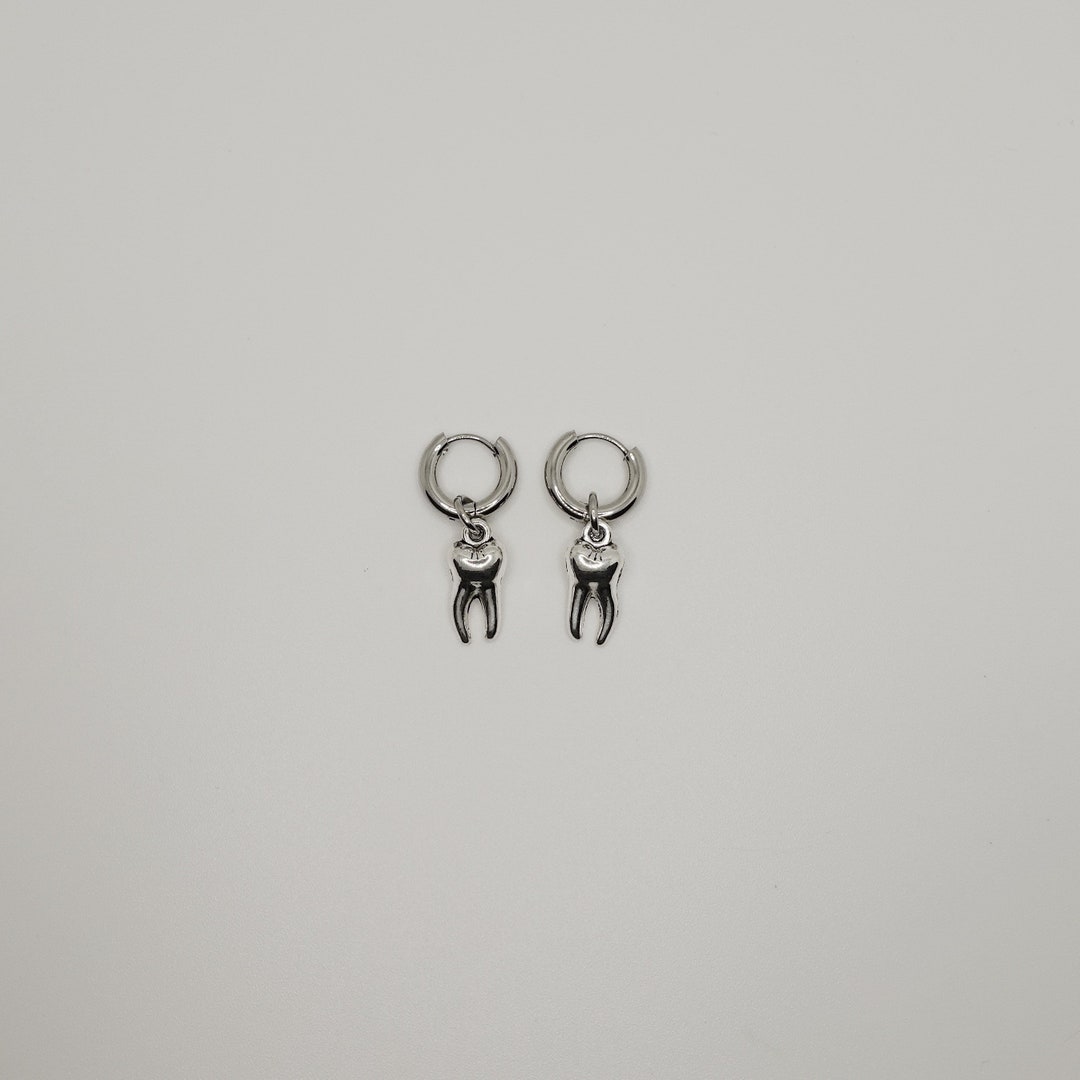 Tooth Huggie Hoop Silver Earrings, Waterproof Unisex Jewelry, Trendy Punk Jewelry, Minimalist Oddity, Gothic Jewelry, Gift for Him Her - Etsy Japan