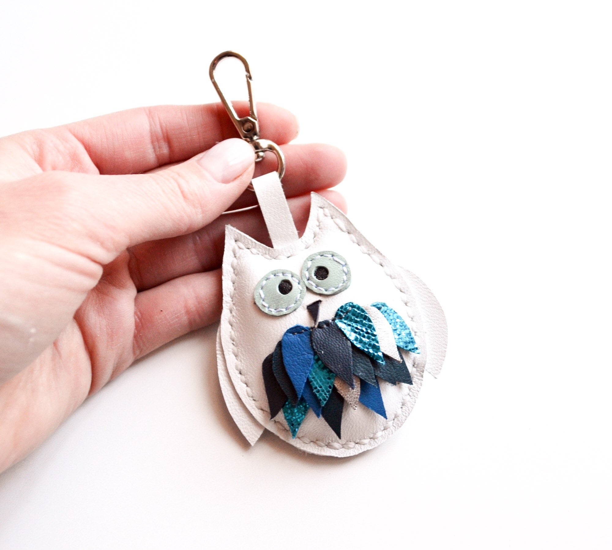 Personalized White Owl Key Fob, Leather Keychain, Cute mini Owl Bird, Animal Handmade Bag Charm, Wom