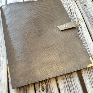 Exclusive!!! JW Leather Grey Silver Folder, Ministry organizer, Tract Holder, Jehovah&#39;s Witnesses Pioneer gift, Baptism gift