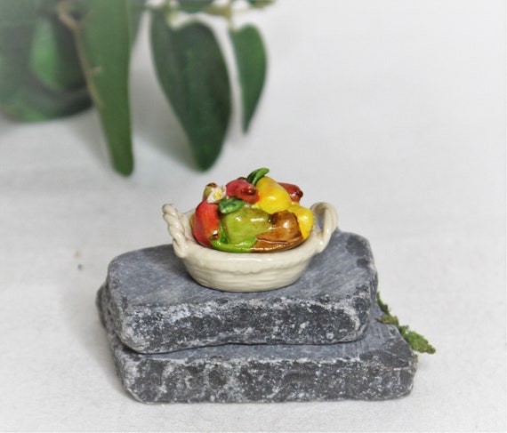 Mini QUAIL Bird Porcelain Casserole Baking Dish French Feves Dollhouse Miniature