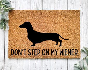 Dachshund Doormat / Weiner Dog Doormat / Custom Doormat / Welcome Mat / Dog Breed / Dog Lover / Home Decor / Front Porch / Funny Doormat