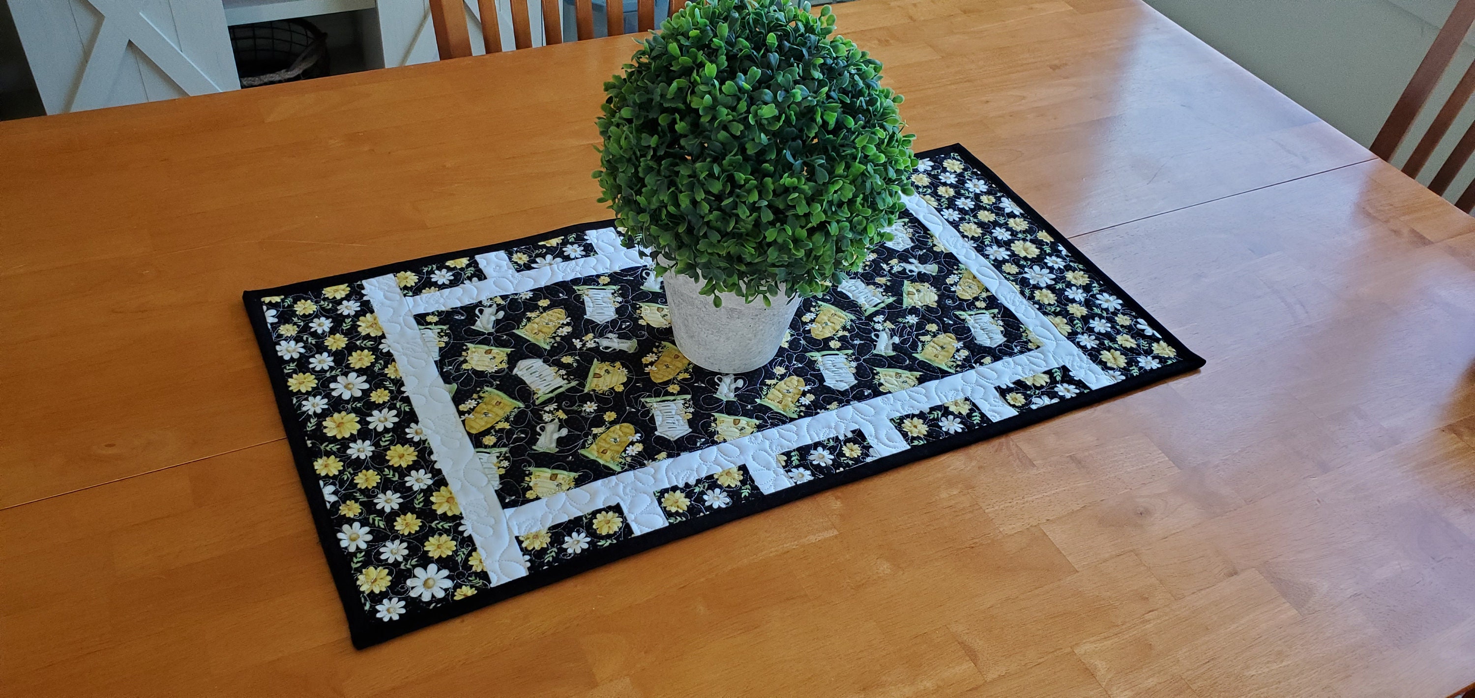 Quilted Table Runner With Bees, Table Centerpiece in Black and Yellow ...