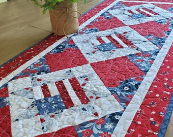 Patriotic Flags Star Quilted Table topper, Red white and blue Table Top Quilt Centerpiece, Summer July 4th Decor, Independence Day