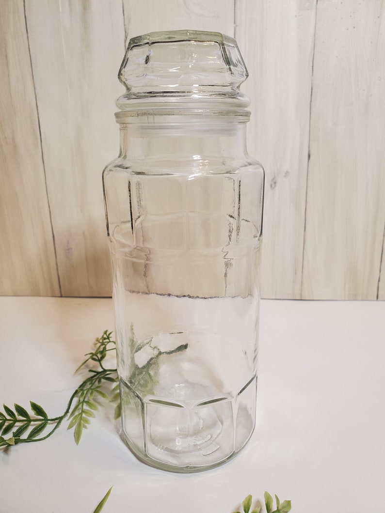 1978 Anchor Hocking Planters Mr Peanut Glass Covered Canister, Glass