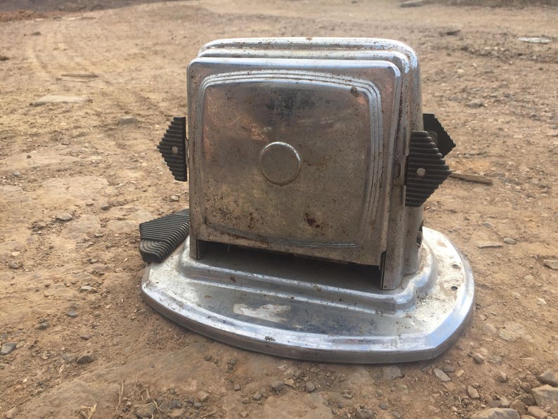 Vintage Toaster With Flip Down Sides Etsy