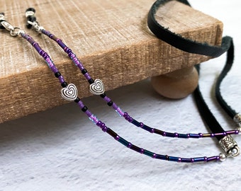 Minimalist purple beaded eyeglass chain with heart. Leather eye glasses cord for readers specs. Beaded leather sunglasses neck strap leash.