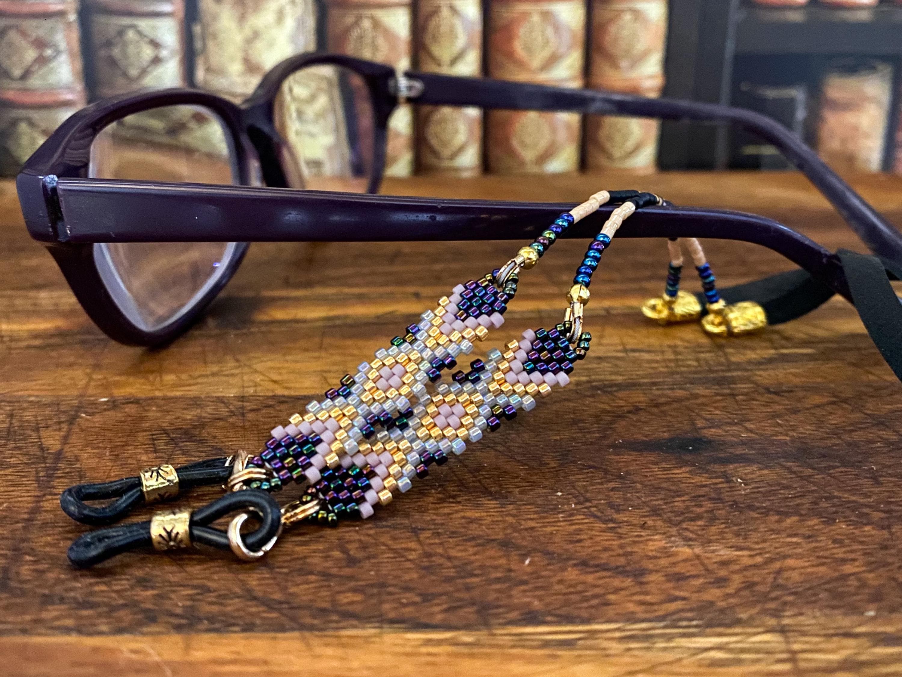 Woven Beaded Eyeglass Chain: Southwest Boho Leather Lanyard  display picture 3