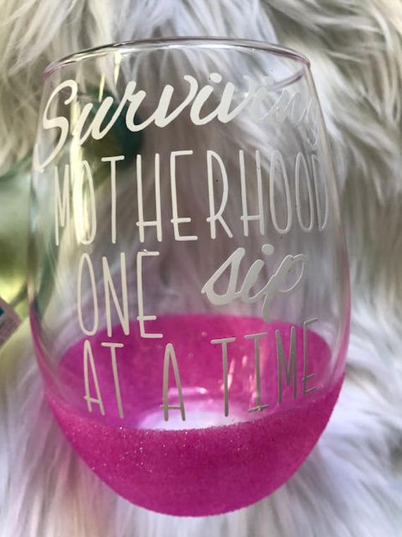 funny mom wine glass