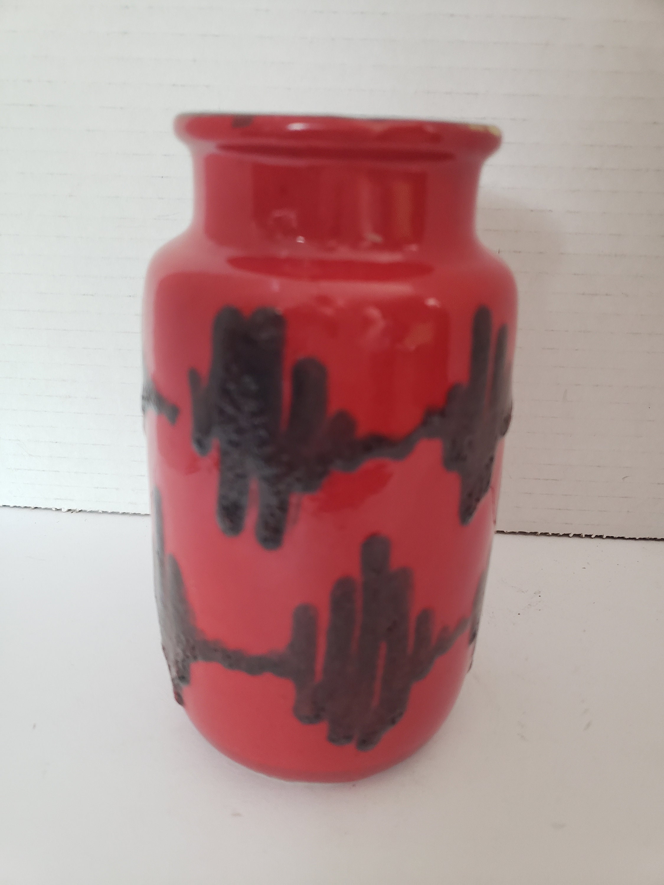 West German Fat Lava Red & Black Scheurich Vase, MCM Lava Vase 231