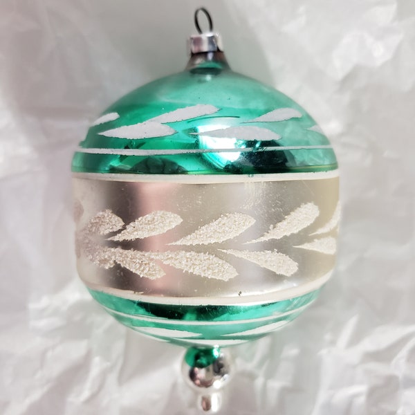 Large Teardrop Mercury Glass Christmas Tree Ornament,  Silver Green White Leaf Bauble, Vintage Christmas Ball