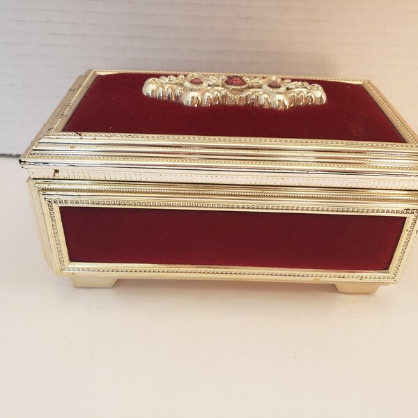 Burgundy Red Velvet Vintage Jewelry Box