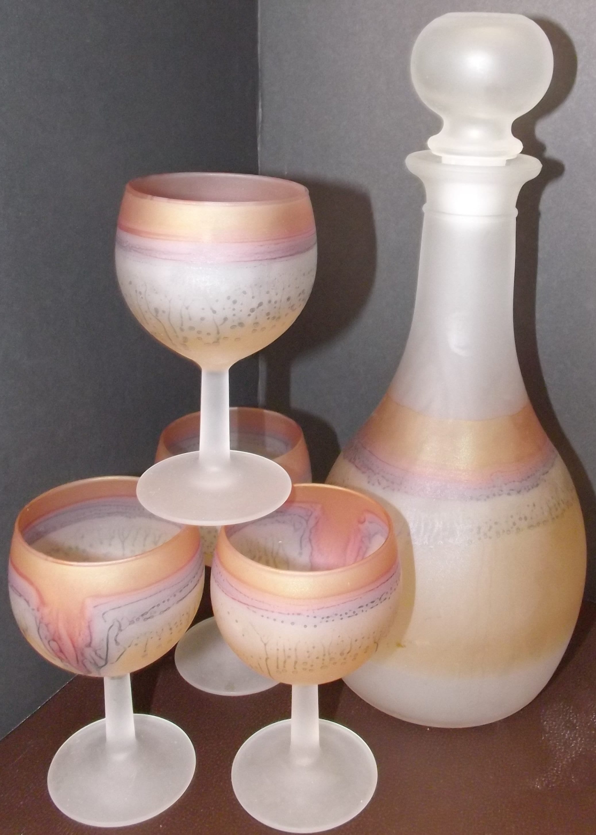 Rueven Wine Glasses by NOUVEAU ART GLASS Purple Swirl Tablescape 