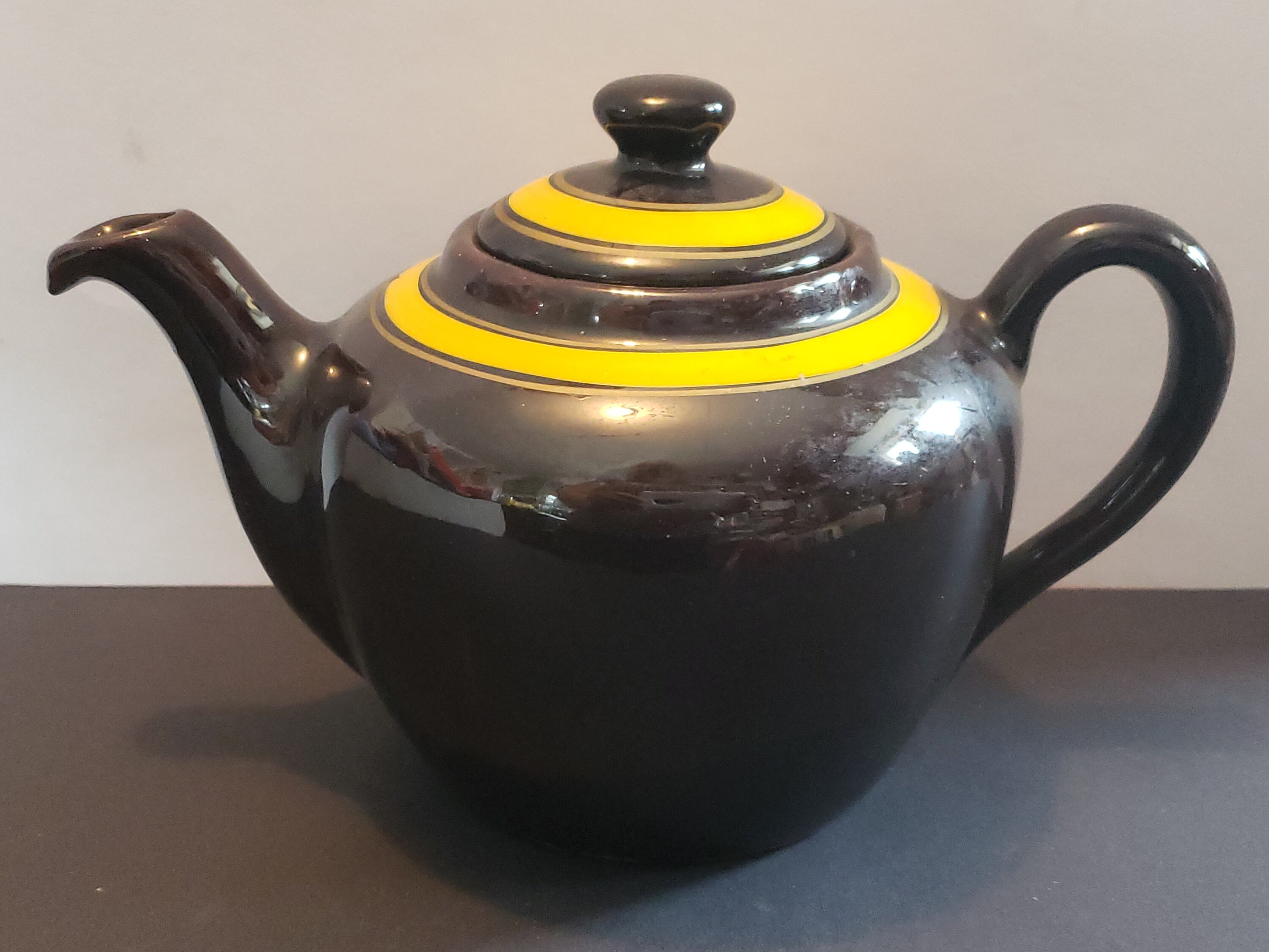 Coffee & Tea Makers Royal Canadian Art Pottery Brown Betty Teapot Hand