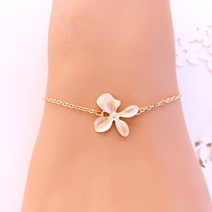 Flower Girl Bracelet - Flower Girl Gift - Flower Bracelet -Orchid bracelet - 4 Lucky leaves bracelet- Best Friend Gift Bridesmaid Gifts