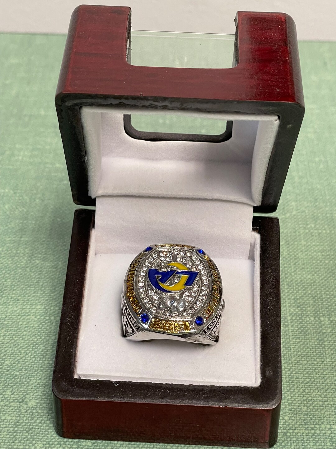 2 Pieces NFL Super Bowl Los Angeles Rams Championship Display Replicas