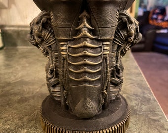 Alien HR Giger Bio Mechanical Engineer Mug for cans Fully Hand Painted