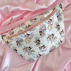 Mouse in the Park pink | Large Belt Bag | Crossbody | Bum Bag| Fanny Pack