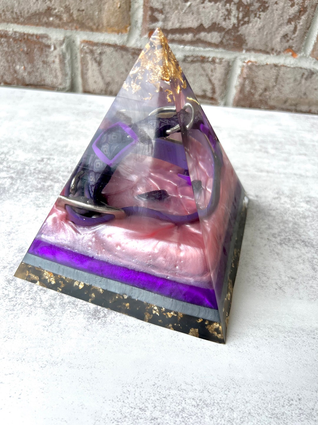 Pet Memorial Pyramid, Custom Design Resin, Loved Ones Memorial Keepsake