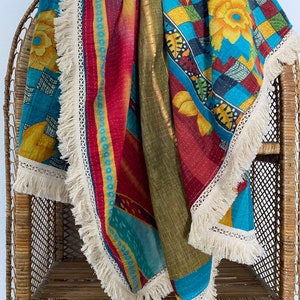Vintage Kantha Quilt, Kantha Throw, vintage Kantha with fringe
