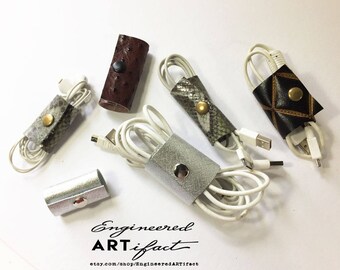 Embossed Leather Cord Organizer