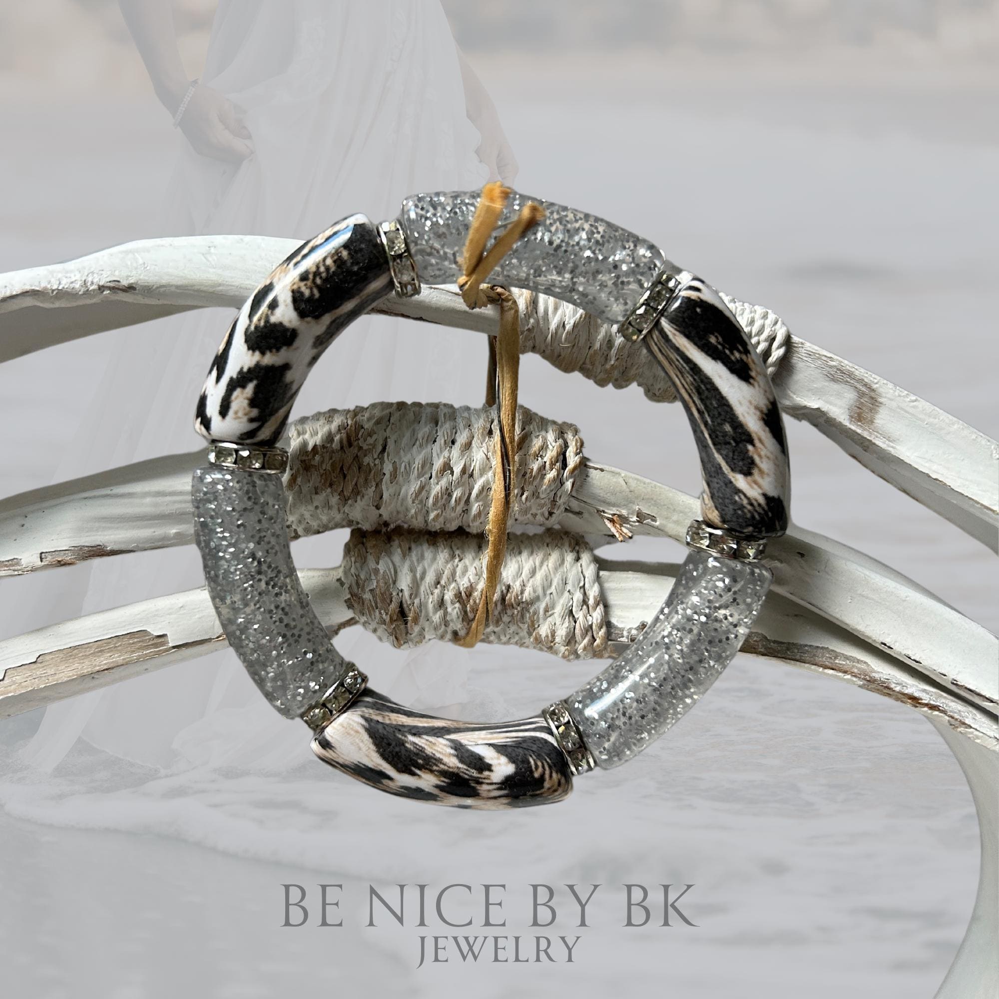 Joya Love Armband Damen - Boho Surfer Armband Mit Leopardenmuster, Verstellbar