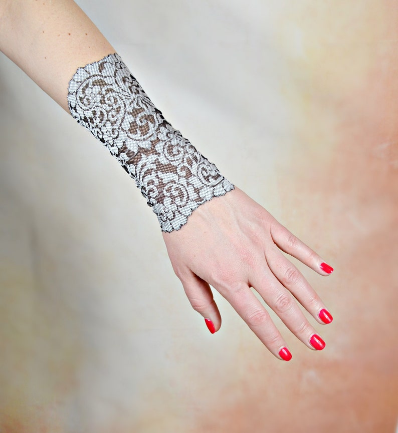 Bracelet to Cover Wrist Tattoo Gray Black Lace Cuff