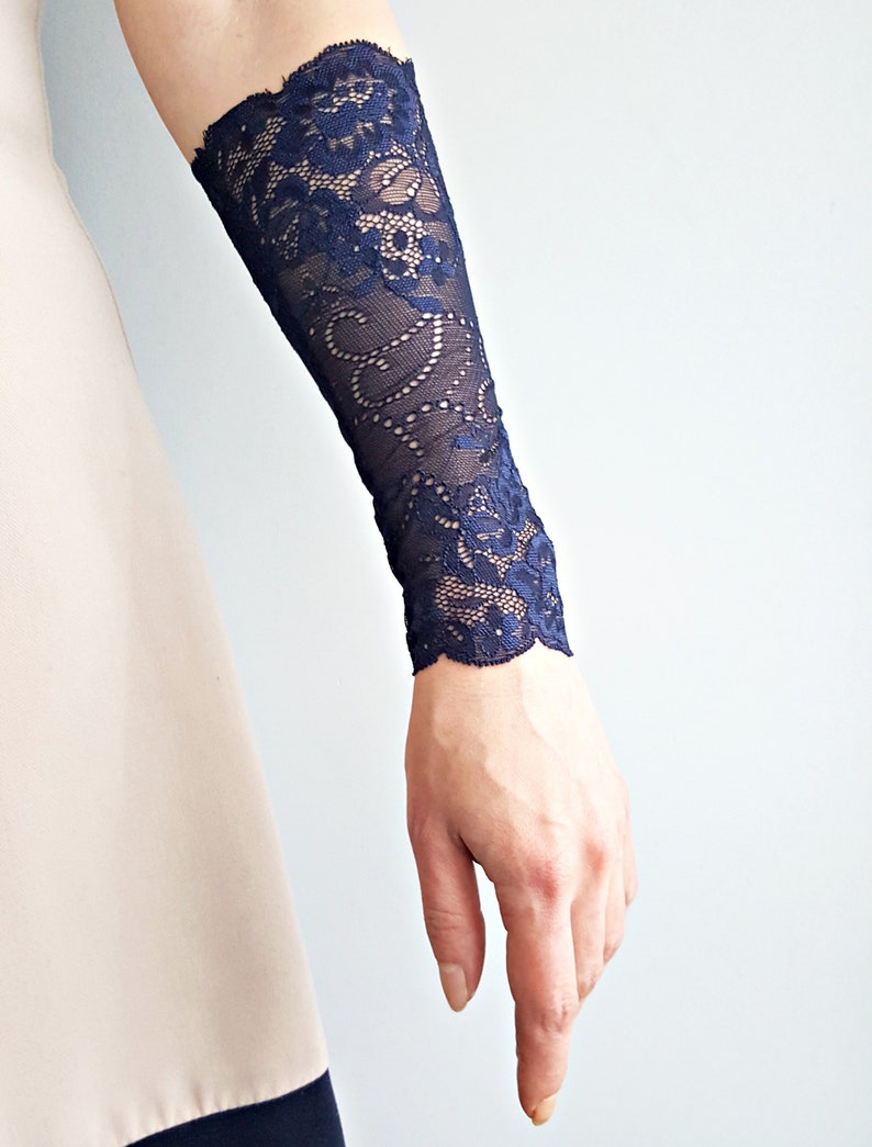 Housses de tatouage de bras bleu marine, bracelet manchette long en dentelle, couverture d'avant-bras, brassard en dentelle, couverture de cicatrice de poignet, w384 image 4