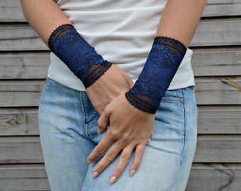 Stretch Bracelet, One Pair, Blue Lace Wrist Cuff, Wrist Tattoo Cover Up, w4087
