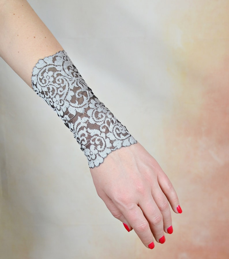 Bracelet to Cover Wrist Tattoo Gray Black Lace Cuff