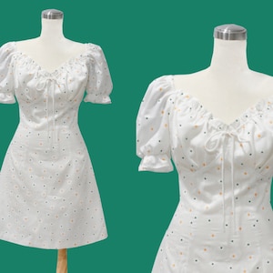 LOLO Dress #18 &quot;Little Daisy&quot; - Lovely White Dress - Summer Dress - Picnic Dress