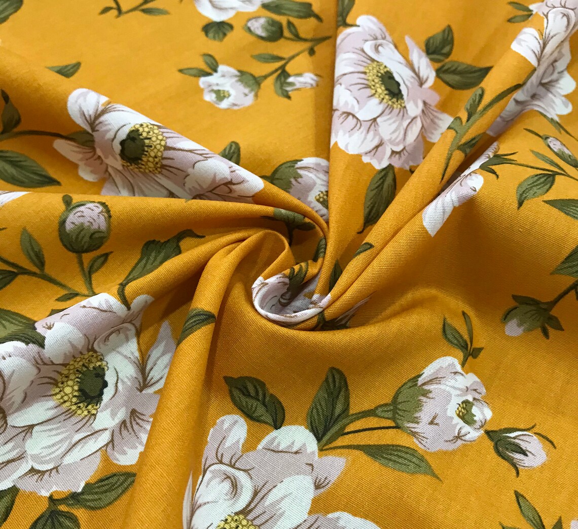 2.5 Yard Fabric Bed Of Roses Rose Print on Golden Etsy