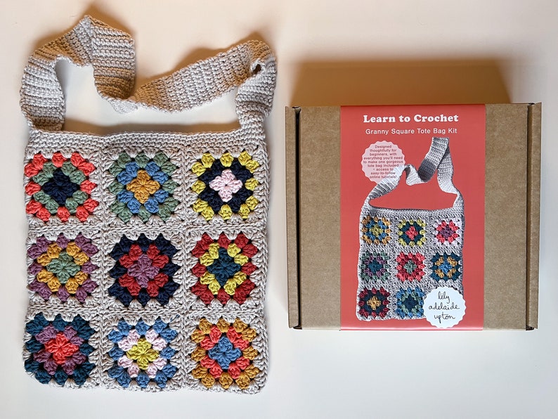 Granny Square Tote Bag Crochet Kit Muted Multicolour/Jute beginner friendly kit and tutorial image 5