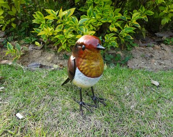 Garden Ornament Robbie The Robin