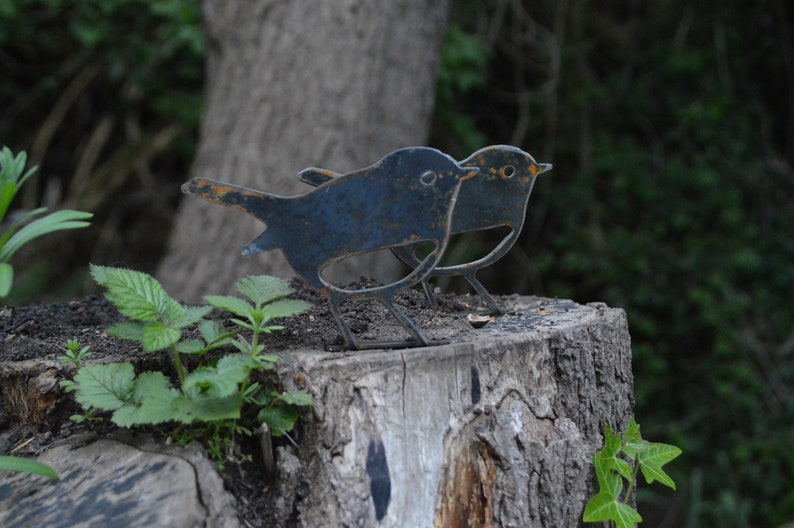 Rusty robin Rusty metal robin rusty metal bird garden bird garden ornament garden metal art image 2