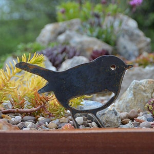 Rusty robin Rusty metal robin rusty metal bird garden bird garden ornament garden metal art image 3