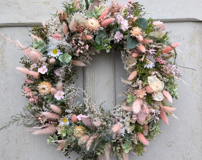 Featured listing image: Türkranz Türkränze Wandkranz Natur handarbeit Trockenkranz Eukalyptus