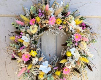 Türkranz Natur und künstlich Handarbeit Trockenkranz Trockenblumenkranz Wandkranz Trockenblumen haltbar künstliche Margeriten Muttertag