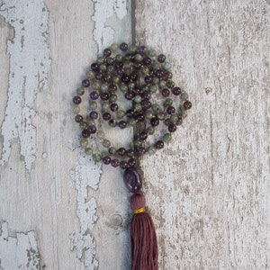 Amethyst and Labradorite Mala / 108 Beads / Hand Knotted / Gemstone Necklace / Purple Beaded Necklace / Handmade Cotton Tassel / Inner Peace