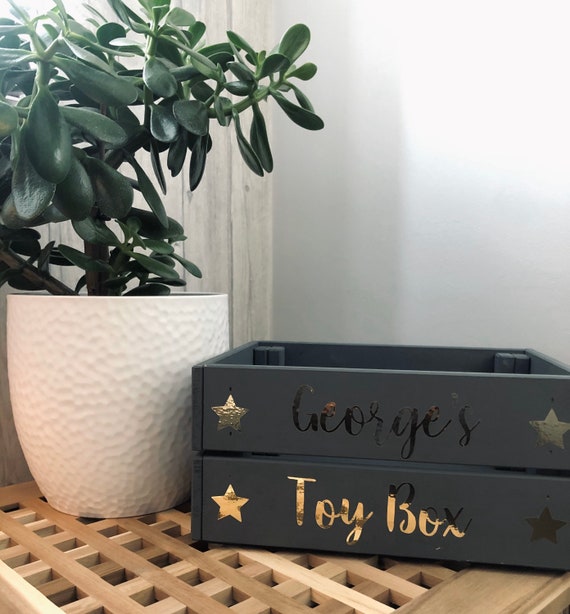 dog personalised toy box