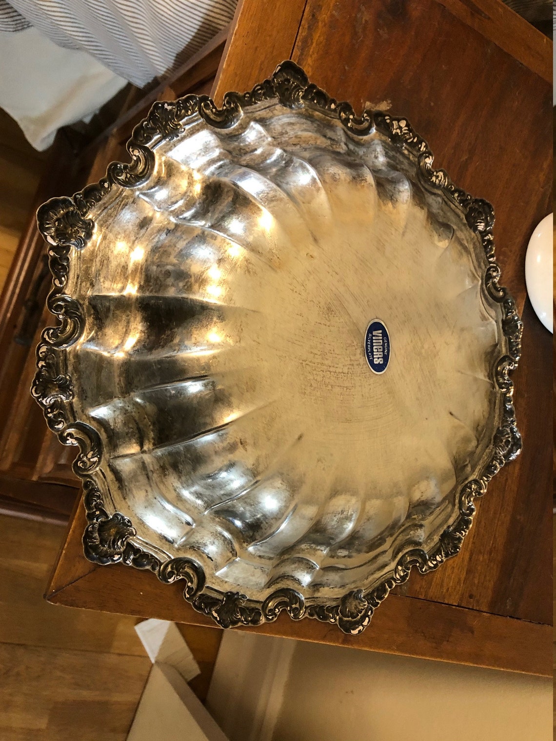Vintage Silverplated Genuine Viners Round Deep Platter/serving Platter/engraved Scalloped Rim
